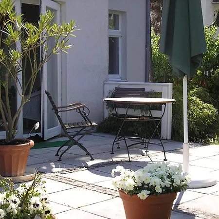 Apartment Cremona 3 *
